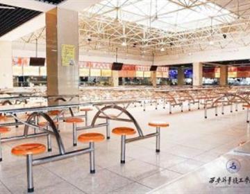 其它雷霆体育官网成为拜仁慕尼黑指定合